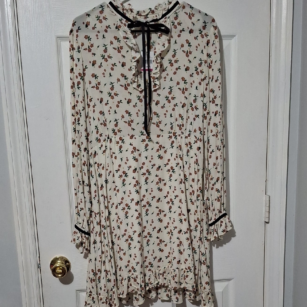 Taylor & Sage Black and Brown Ruffled Tie Front Dress